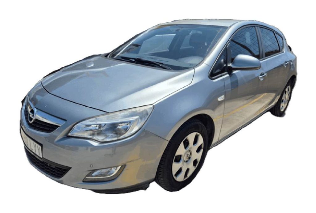 Opel Astra 2012
